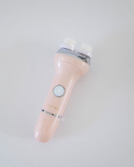 ピンク